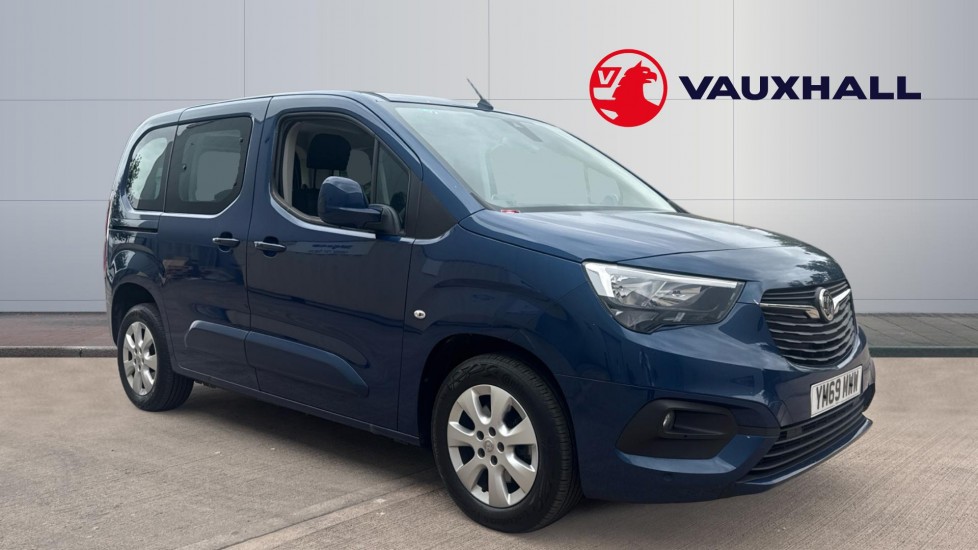 Vauxhall Combo Life 1.5 Turbo D Energy 5dr [7 seat] Diesel Estate - Image 1