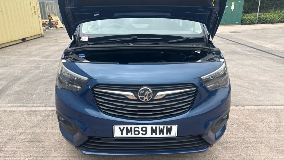 Vauxhall Combo Life 1.5 Turbo D Energy 5dr [7 seat] Diesel Estate - Image 8