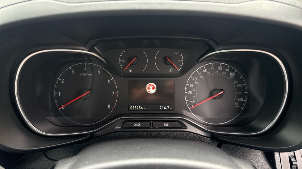 Vauxhall Combo Life 1.5 Turbo D Energy 5dr [7 seat] Diesel Estate - Image 18