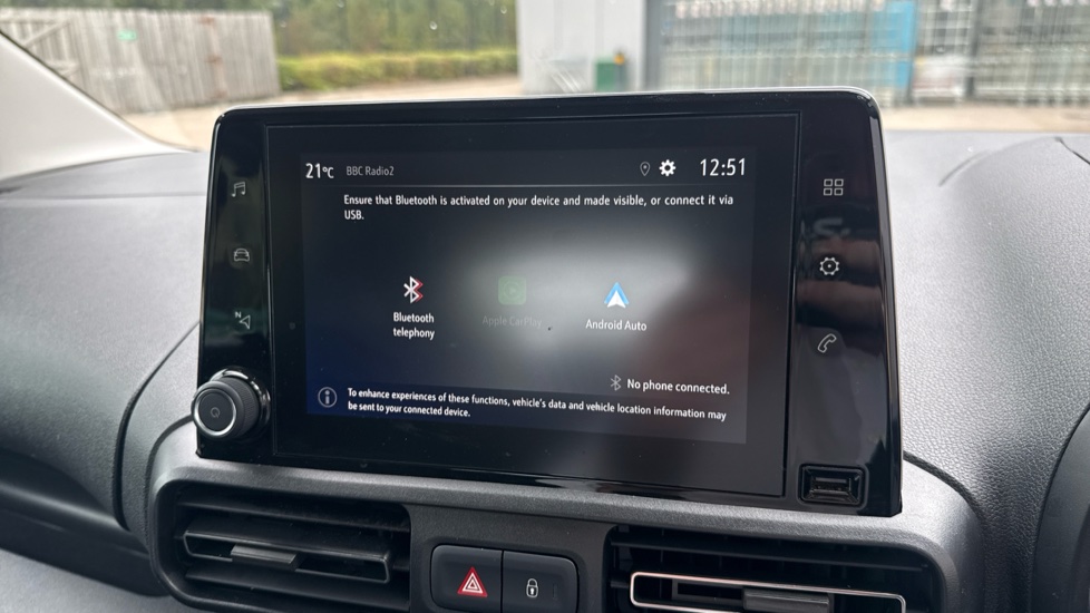 Vauxhall Combo Life 1.5 Turbo D Energy 5dr [7 seat] Diesel Estate - Image 27