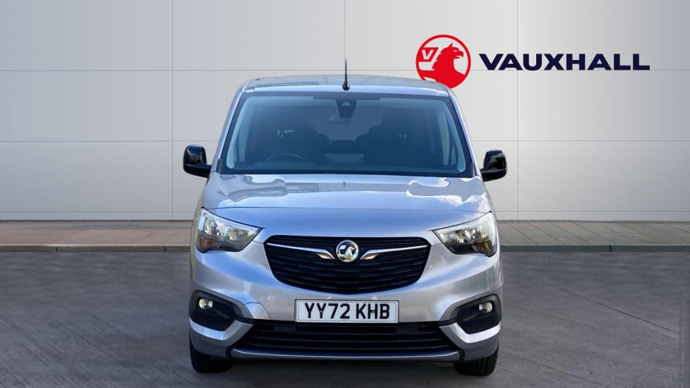 Vauxhall Combo Life 1.5 Turbo D SE 5dr Diesel Estate - Image 3