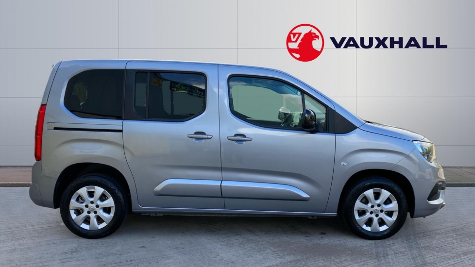 Vauxhall Combo Life 1.5 Turbo D SE 5dr Diesel Estate - Image 5