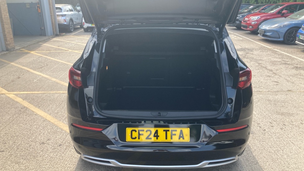 Vauxhall Grandland 1.2 Turbo Ultimate 5dr Petrol Hatchback - Image 4