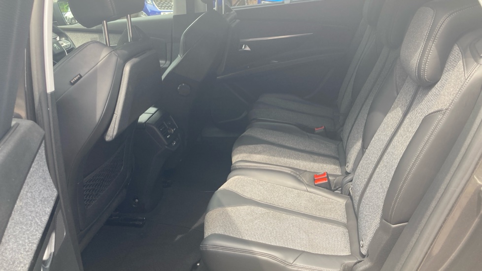Peugeot 5008 1.5 BlueHDi Allure 5dr Diesel Estate - Image 16