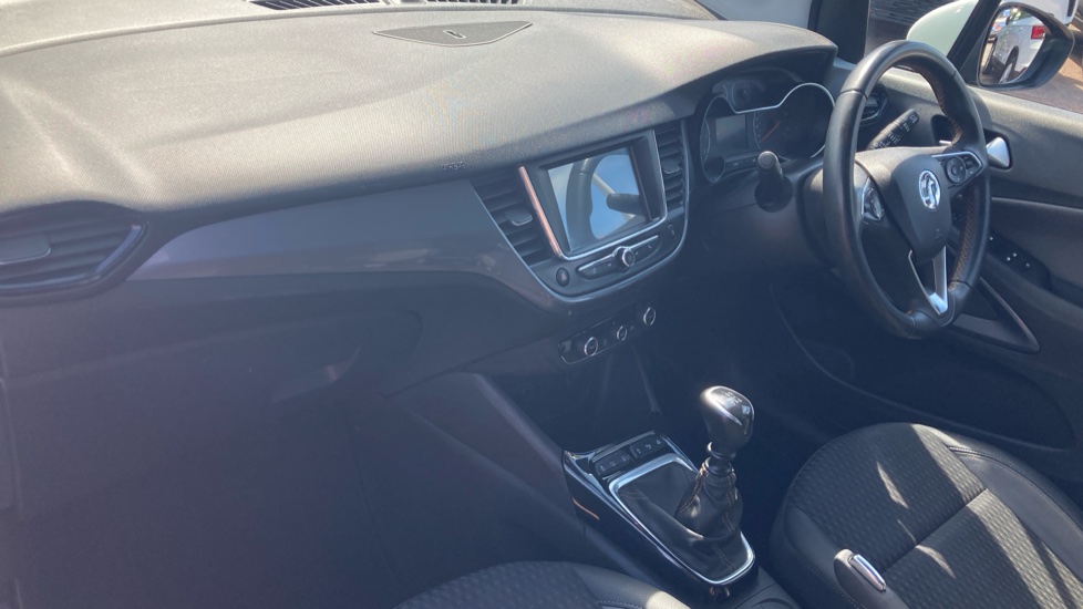 Vauxhall Crossland X 1.2T [110] Elite 5dr [6 Speed] [S/S] Petrol Hatchback - Image 9