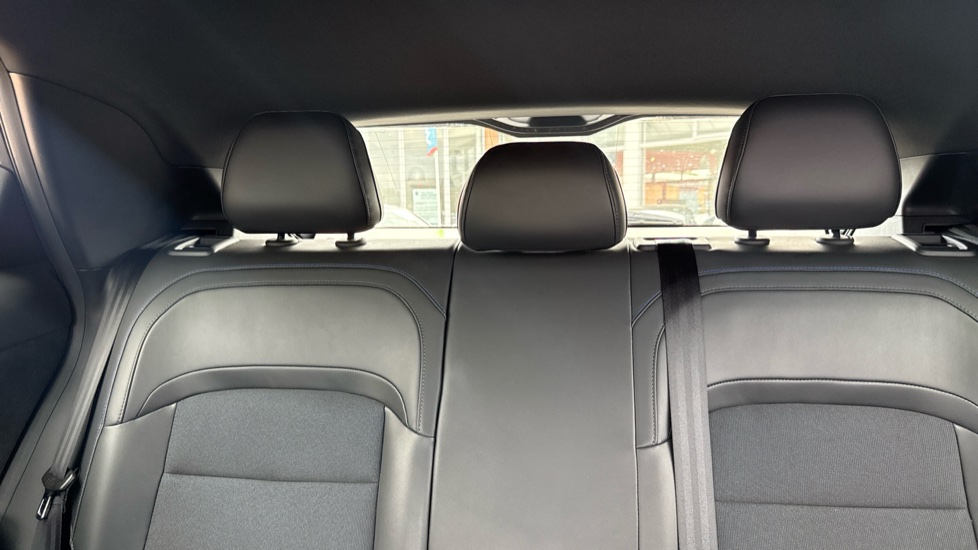 MG MG4 150kW Trophy EV Long Range 64kWh 5dr Auto Electric Hatchback - Image 15