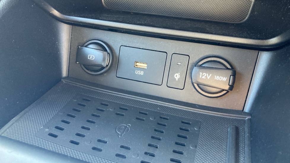 Hyundai KONA 1.6 GDi Hybrid Ultimate 5dr DCT Hybrid Hatchback - Image 28