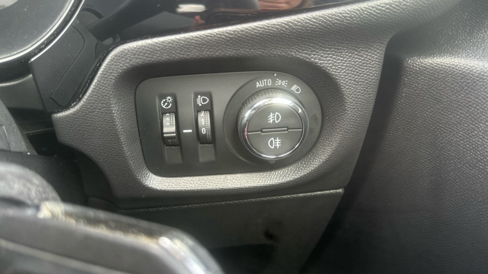 Vauxhall Corsa 1.2 GS 5dr Petrol Hatchback - Image 26