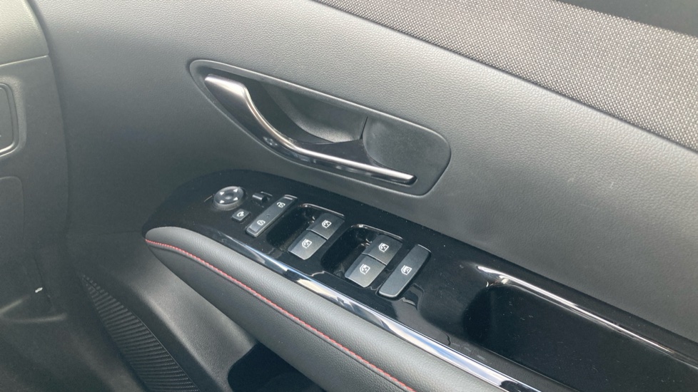 Hyundai TUCSON 1.6 TGDi Hybrid 230 N Line S 5dr 2WD Auto Hybrid Estate - Image 30