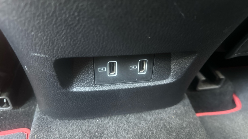 MG HS 1.5 T-GDI PHEV Exclusive 5dr Auto Hatchback - Image 22