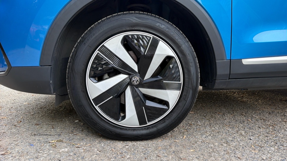 MG ZS 130kW Trophy Connect EV 51kWh 5dr Auto Electric Hatchback - Image 7