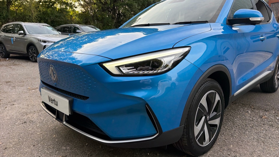 MG ZS 130kW Trophy Connect EV 51kWh 5dr Auto Electric Hatchback - Image 15