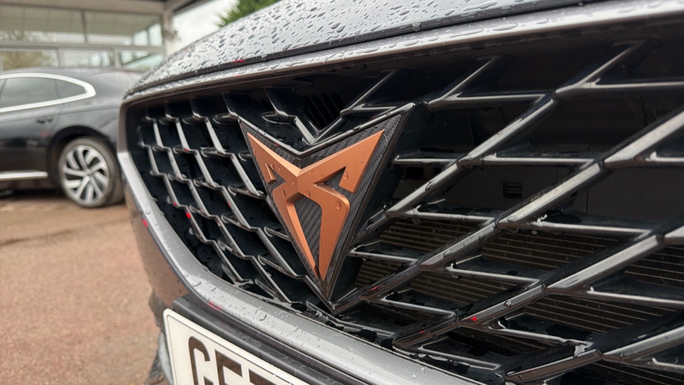 CUPRA Formentor 1.5 TSI 150 V2 5dr Petrol Estate - Image 9