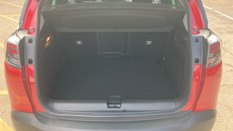 Vauxhall Crossland 1.2 Turbo Ultimate 5dr Petrol Hatchback - Image 4