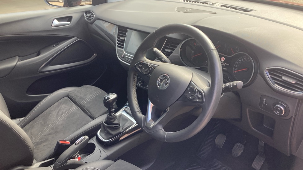 Vauxhall Crossland 1.2 Turbo Ultimate 5dr Petrol Hatchback - Image 11