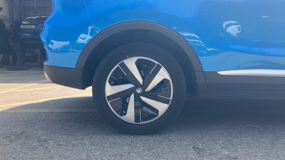 MG ZS 130kW Trophy EV 51kWh 5dr Auto Electric Hatchback - Image 7
