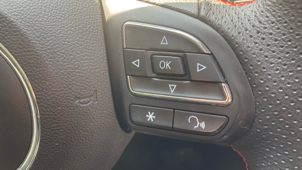 MG ZS 130kW Trophy EV 51kWh 5dr Auto Electric Hatchback - Image 23