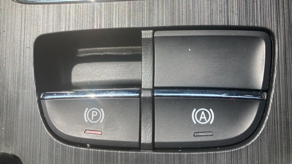 MG ZS 130kW Trophy EV 51kWh 5dr Auto Electric Hatchback - Image 32
