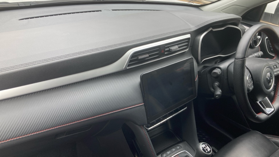 MG ZS 1.5 VTi-TECH Exclusive 5dr Petrol Hatchback - Image 9