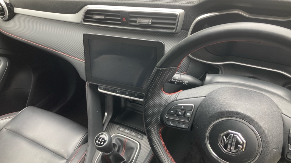 MG ZS 1.5 VTi-TECH Exclusive 5dr Petrol Hatchback - Image 14