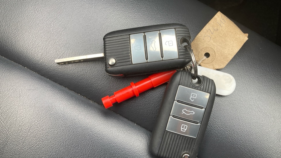 MG ZS 1.5 VTi-TECH Exclusive 5dr Petrol Hatchback - Image 20