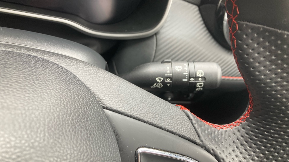 MG ZS 1.5 VTi-TECH Exclusive 5dr Petrol Hatchback - Image 27