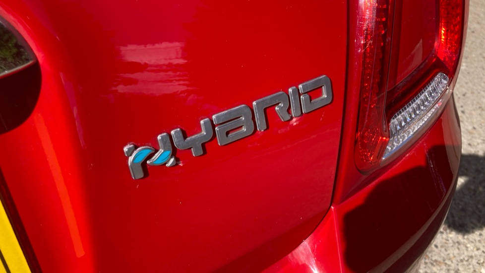 Fiat 500 1.0 Mild Hybrid Top 3dr Petrol Hatchback - Image 21
