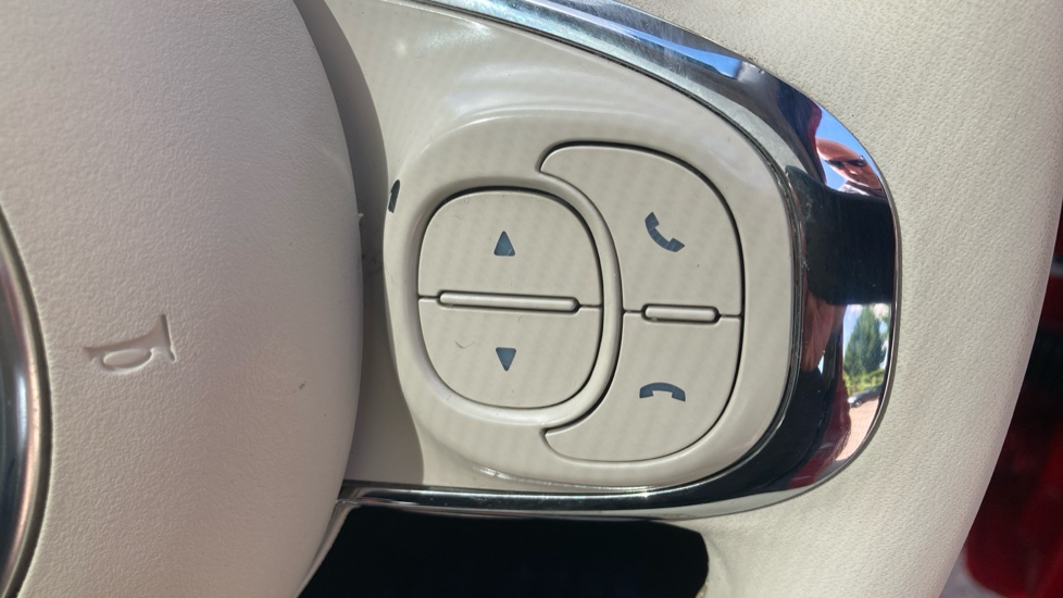 Fiat 500 1.0 Mild Hybrid Top 3dr Petrol Hatchback - Image 25