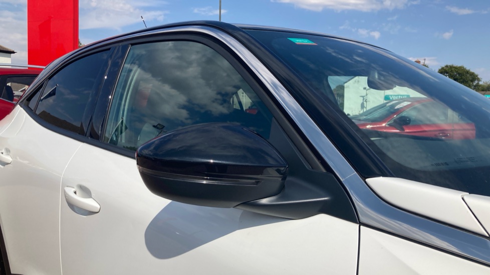 Vauxhall Mokka 100kW Ultimate 50kWh 5dr Auto Electric Hatchback - Image 8