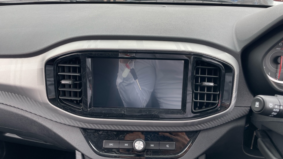 MG MG3 1.5 VTi-TECH Exclusive 5dr [Navigation] Petrol Hatchback - Image 12