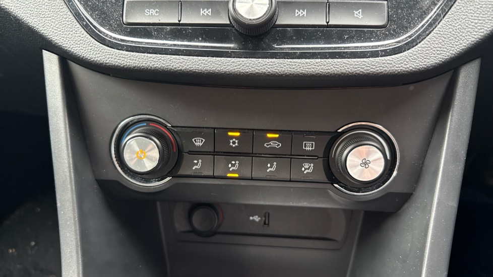 MG MG3 1.5 VTi-TECH Exclusive 5dr [Navigation] Petrol Hatchback - Image 22