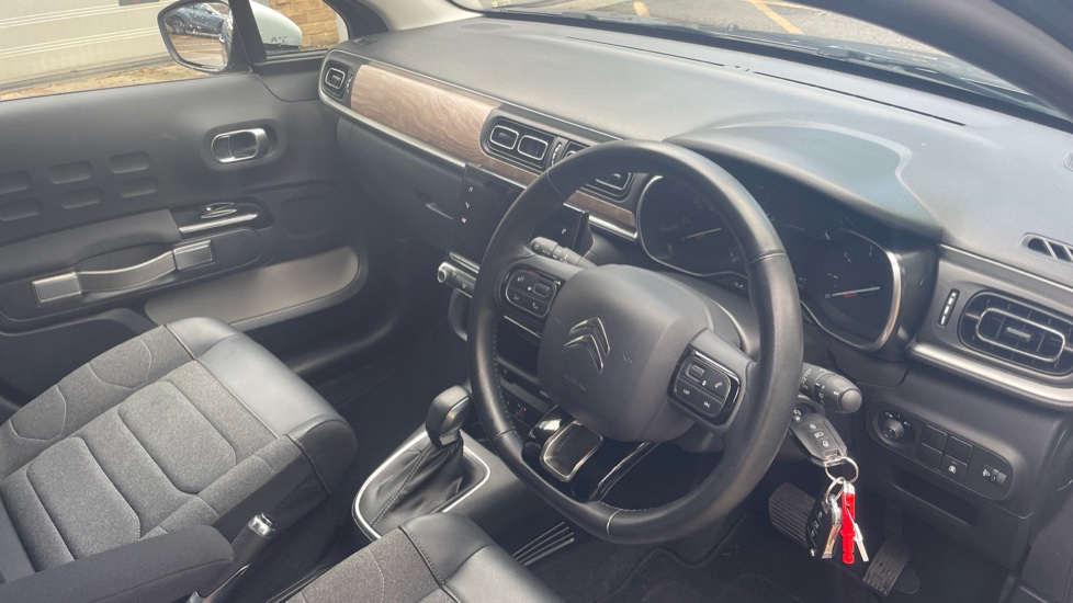 Citroen C3 1.2 PureTech 110 Flair Plus 5dr EAT6 Petrol Hatchback - Image 11