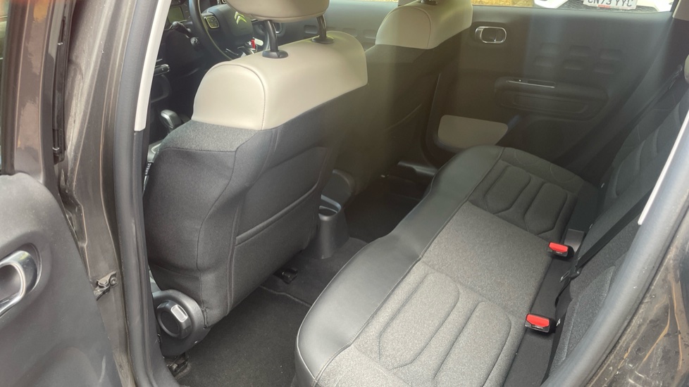 Citroen C3 1.2 PureTech 110 Flair Plus 5dr EAT6 Petrol Hatchback - Image 16