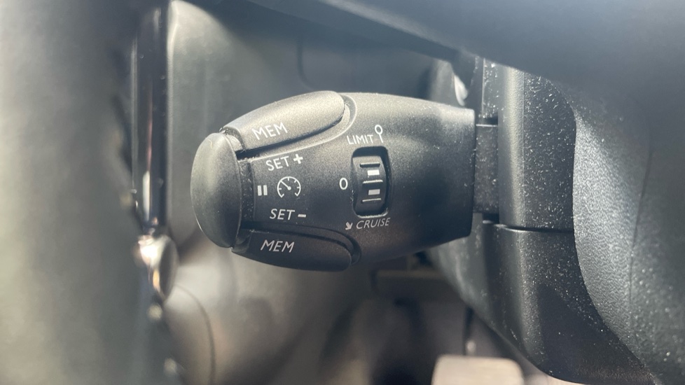Citroen C3 1.2 PureTech 110 Flair Plus 5dr EAT6 Petrol Hatchback - Image 26