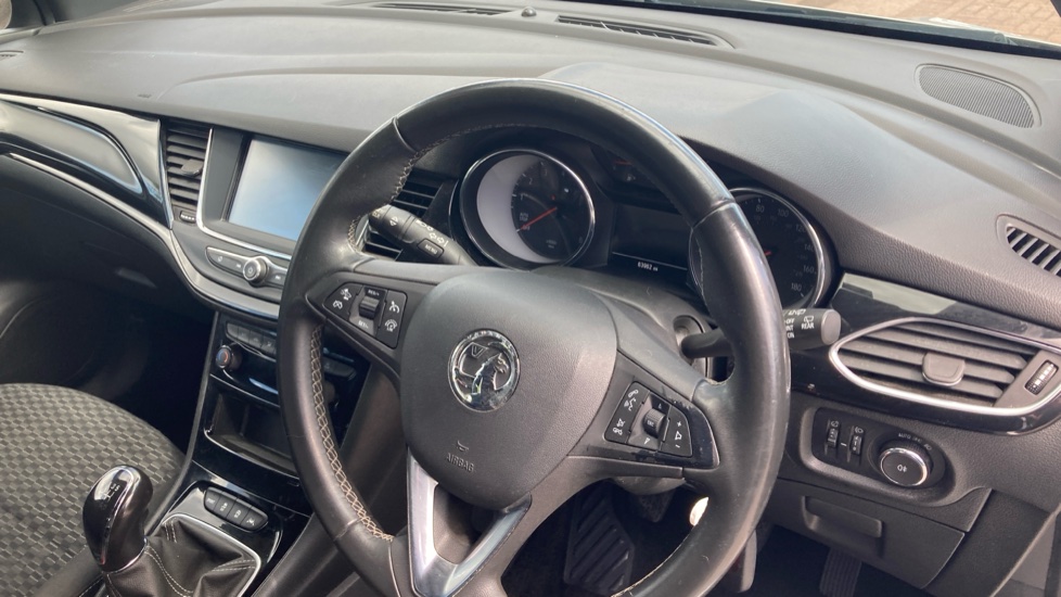 Vauxhall Astra 1.4T 16V 150 SRi Vx-line Nav 5dr Petrol Hatchback - Image 11