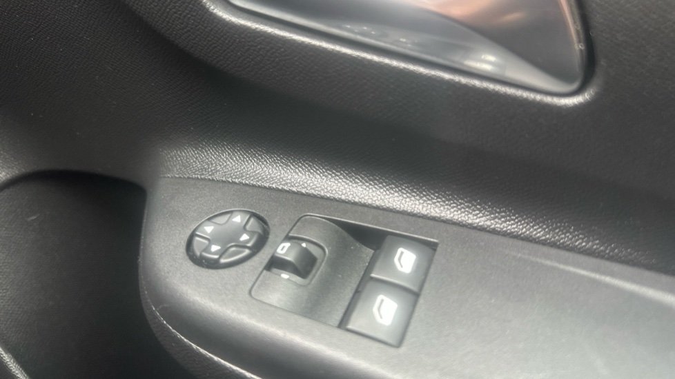 Vauxhall Corsa 1.2 SE Premium 5dr Petrol Hatchback - Image 23