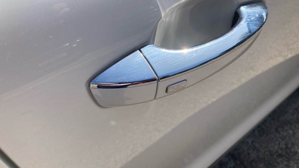 MG HS 1.5 T-GDI Excite 5dr DCT Petrol Hatchback - Image 33