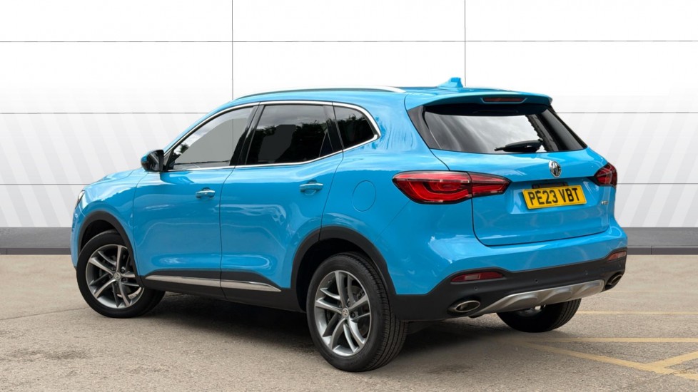 MG HS 1.5 T-GDI Exclusive 5dr DCT Petrol Hatchback - Image 2