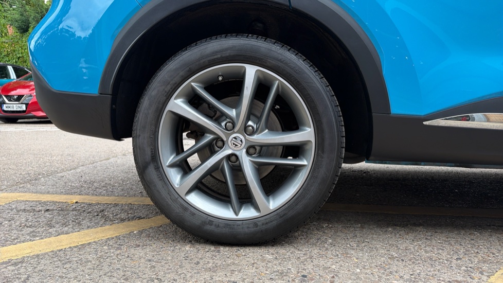 MG HS 1.5 T-GDI Exclusive 5dr DCT Petrol Hatchback - Image 7