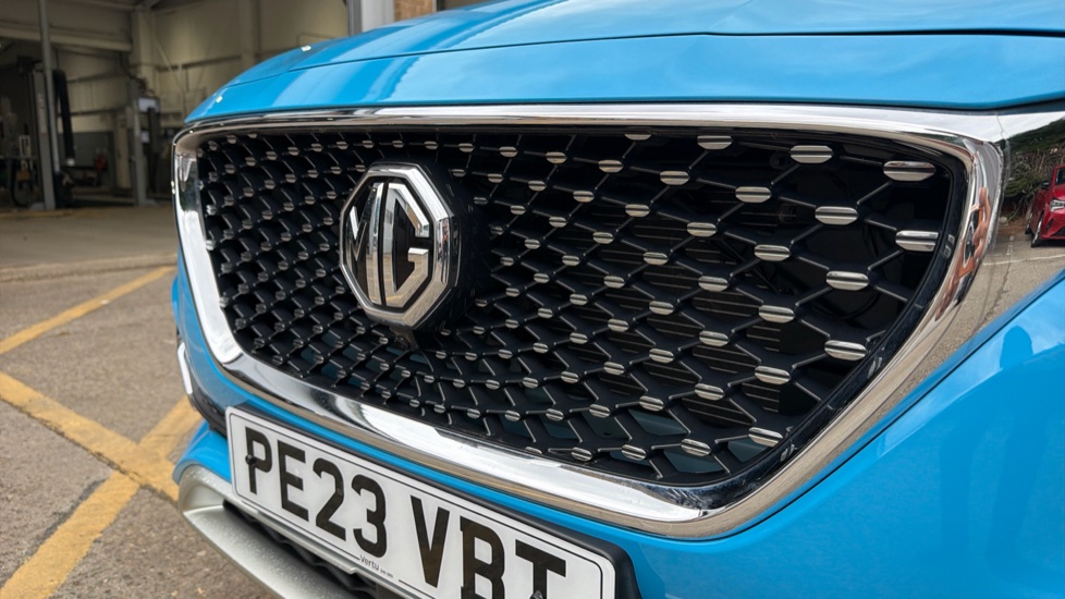 MG HS 1.5 T-GDI Exclusive 5dr DCT Petrol Hatchback - Image 9