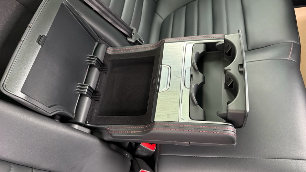 MG HS 1.5 T-GDI Exclusive 5dr DCT Petrol Hatchback - Image 21