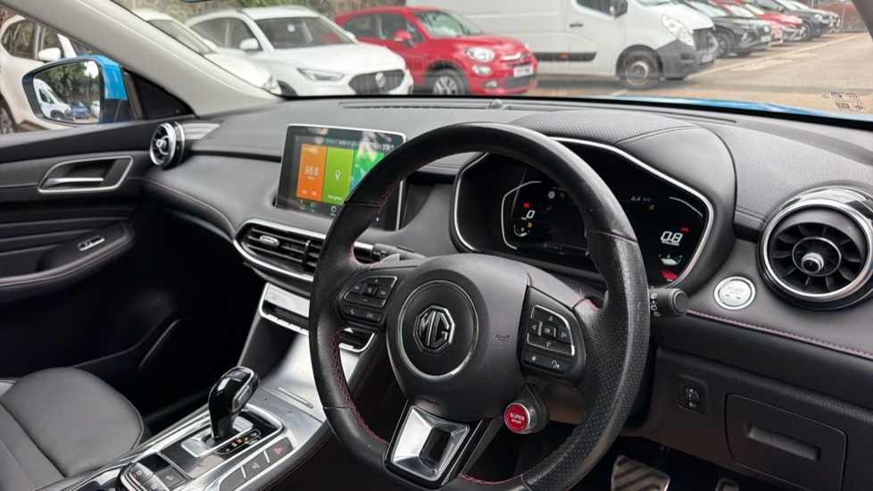 MG HS 1.5 T-GDI Exclusive 5dr DCT Petrol Hatchback - Image 22