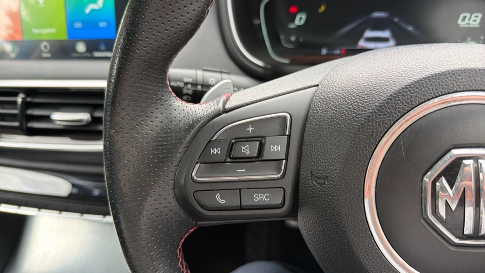 MG HS 1.5 T-GDI Exclusive 5dr DCT Petrol Hatchback - Image 29