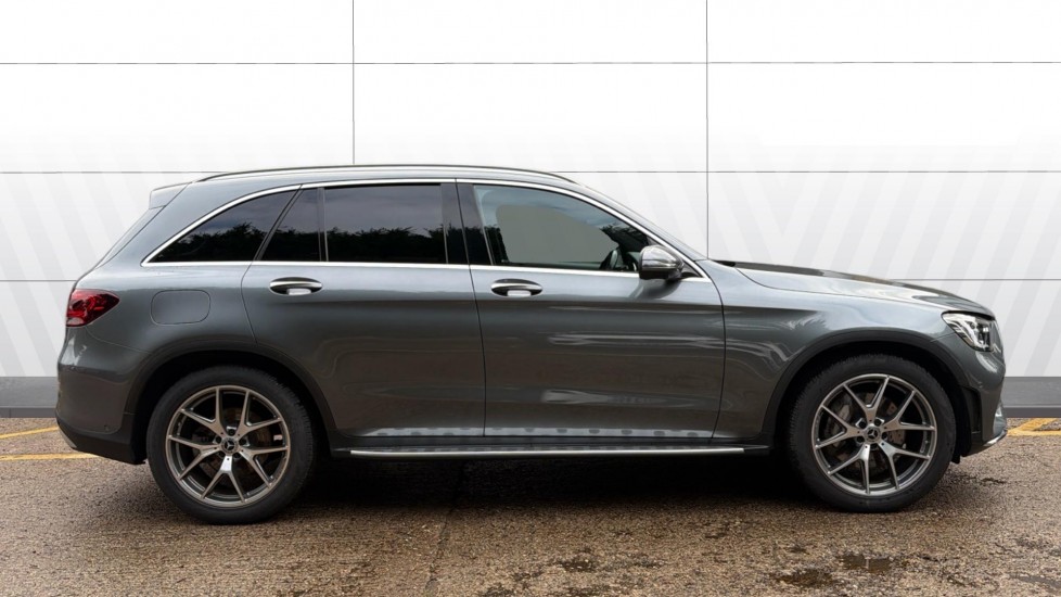 Mercedes-Benz GLC 300d 4Matic AMG Line Premium Pls 5dr 9G-Tronic Diesel Estate - Image 5