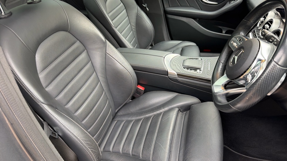 Mercedes-Benz GLC 300d 4Matic AMG Line Premium Pls 5dr 9G-Tronic Diesel Estate - Image 27