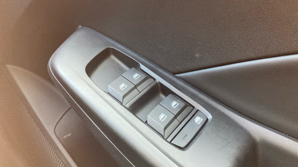 MG MG3 1.5 SE 5dr Petrol Hatchback - Image 22