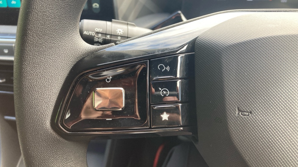 MG MG3 1.5 SE 5dr Petrol Hatchback - Image 25