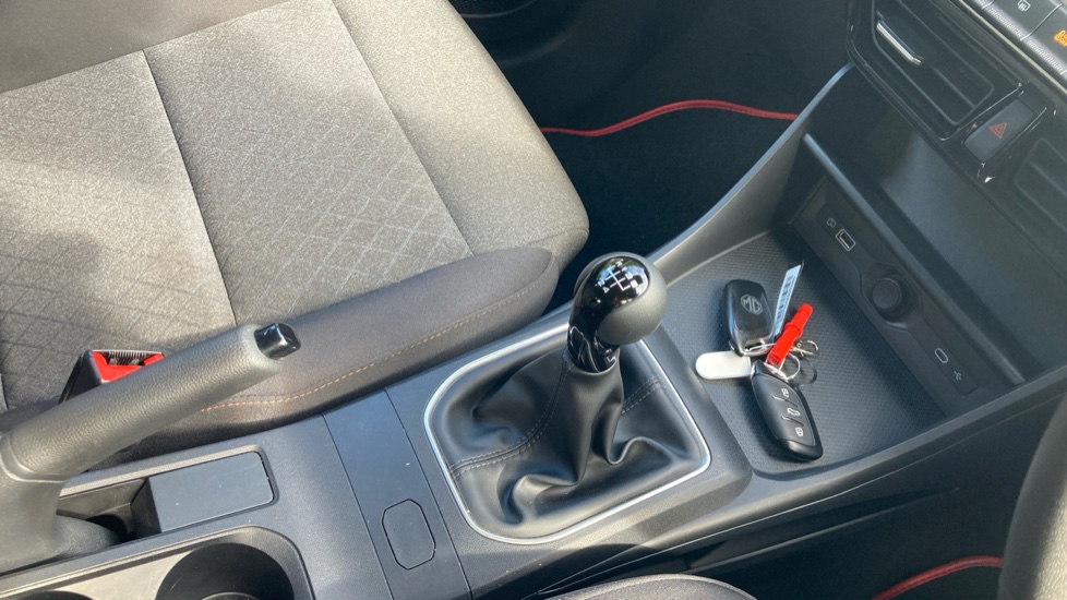 MG MG3 1.5 SE 5dr Petrol Hatchback - Image 29