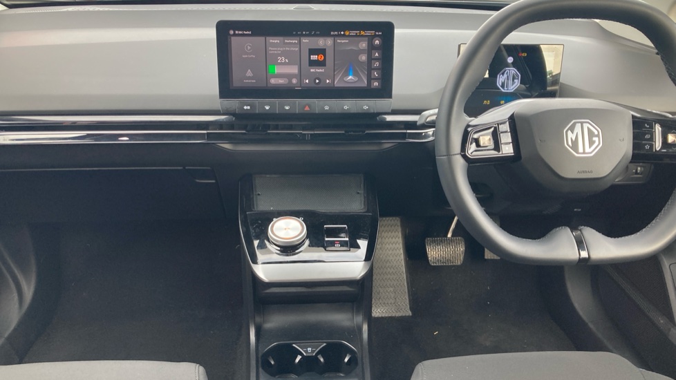 MG MG4 125kW SE [Nav] EV 49kWh 5dr Auto Electric Hatchback - Image 10