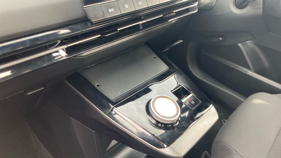MG MG4 125kW SE [Nav] EV 49kWh 5dr Auto Electric Hatchback - Image 13